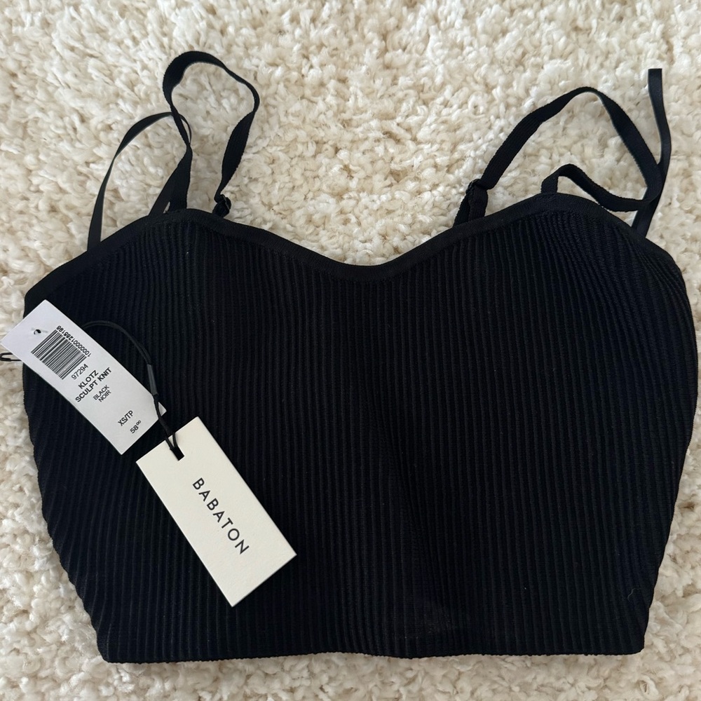 Aritzia top